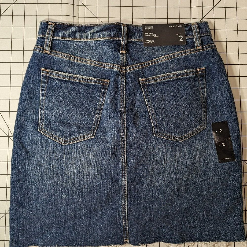 NEW- Size 2 Womens Silver Jeans Co. Jean Skirt Frisco Mini High Rise Indigo - Picture 8 of 11